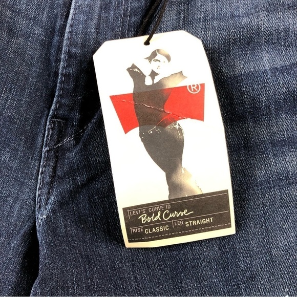 NWT Levis Sz33 Bold Curve Classic Straight Leg Jeans, Emroidered - Picture 7 of 15